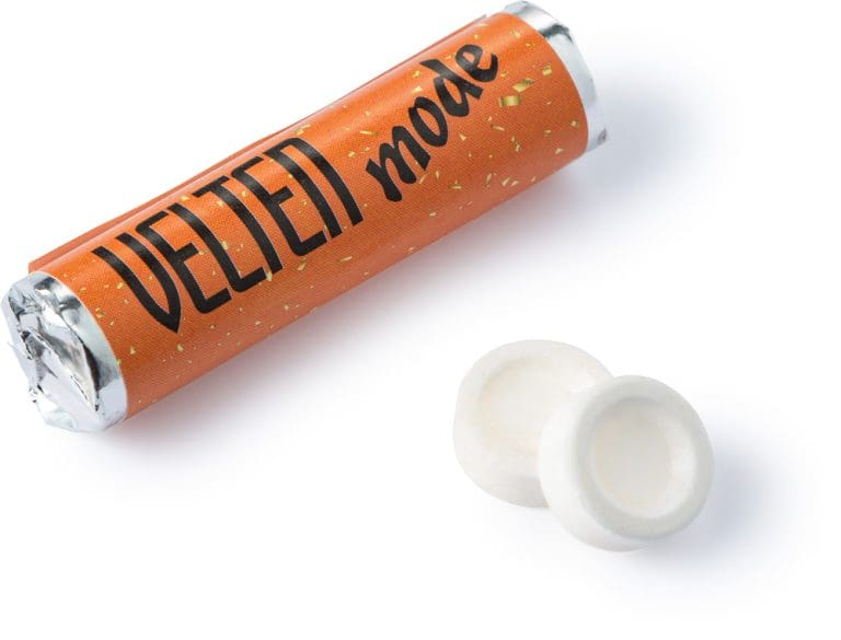 Gepersonaliseerd pepermuntrolletje met 9 pepermuntjes en full colour bedrukte wikkel